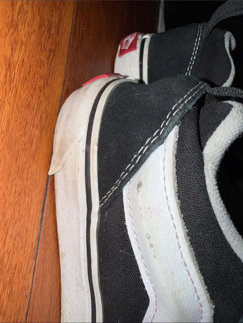 Vans Kids Black & White Low-Top Skate Sneakers
Comes w/ Box!!!!! - Picture 5 of 9